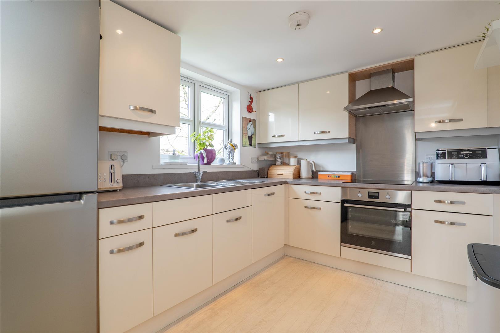 2 bed property in Duxbury Gardens, Chorley